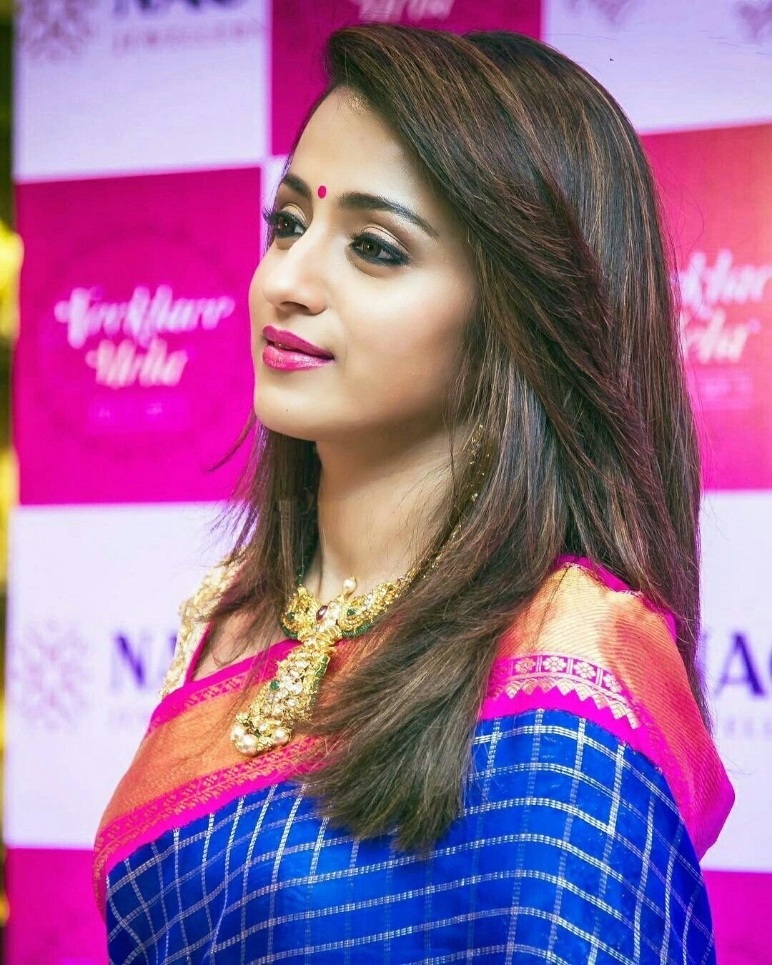 trisha krishnan images