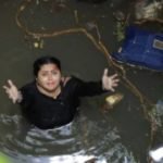 Actress Namitha fell into the well and the activists were all blown away