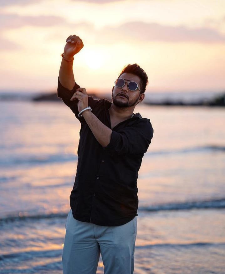 Monish Raja Biography, Age, Family & Movies - MixIndia