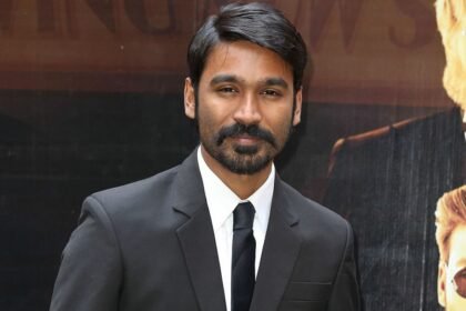 Dhanush donates Rs 1 crore and the audience applauds