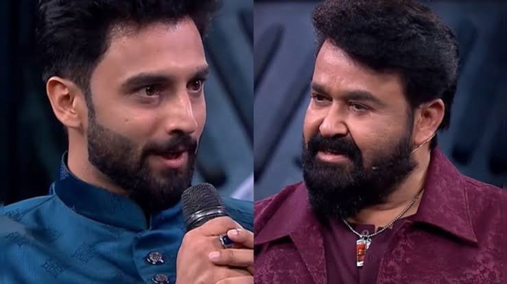 He does not hit the centi anywhere by mentioning his mother's name. Even Laletan cried after hearing Abhishek's words. This is the full text of the letter.