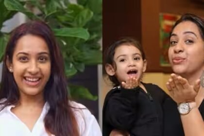 Once when I was watching the parrots, I saw a parrot and its mate doing the same thing. May God bless them to do the same. Good luck, good luck.