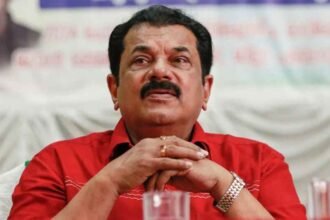 After I didn't pay, I told people of a certain community about it. The actress blackmailed me for Rs