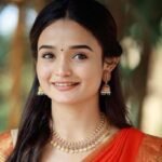 Heroine roles came but Meenakshi turned them all down, if you think it was to focus on studies then you are wrong, there is another reason for Meenuti, the audience called Ambadi Kochu Kalli.