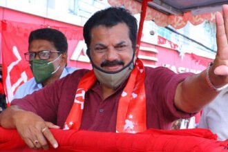 Reportedly, there is no resignation of Mukesh for the time being, but the party's decision is only to stay away from the event.